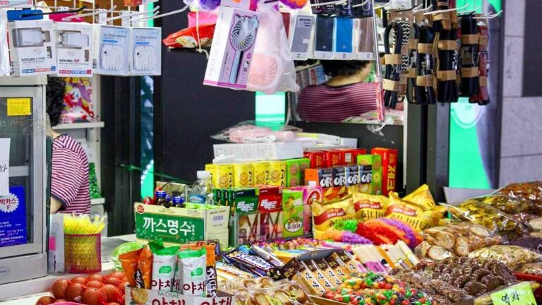 Accelerating Adoptions In Consumer Goods & Retail Sector