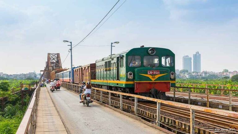 Vietnam intends a $8.37B Rail Link to China