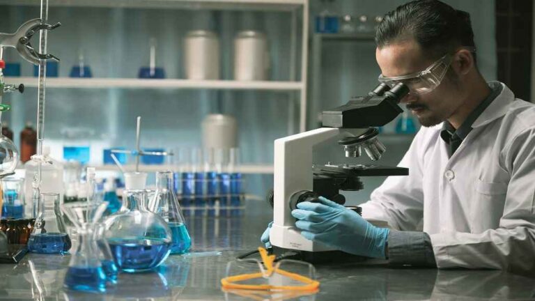 Thermo Fisher Scientific Leverages Integrated Solutions to Accelerate the Development of Biologic Therapeutics Thermo Fisher Scientific Leverages Integrated Solutions to Accelerate the Development of Biologic Therapeutics