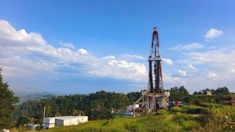 Sinopec Sets New Vertical Well Depth Record of 5,300 Meters