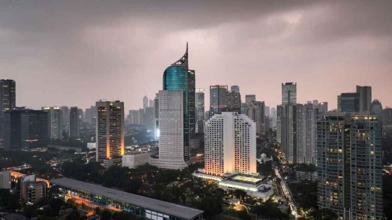 Vietnam’s Industries Predict Growth Despite Challenges in Q2 Vietnam’s Industries Predict Growth Despite Challenges in Q2