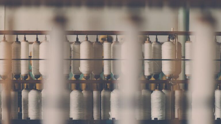 India Cotton Yarn Industry Sees 7-9% Growth in FY26: Crisil