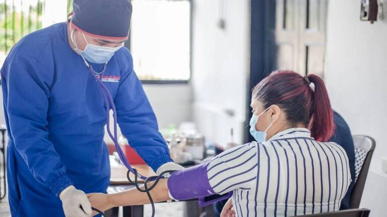 Spotting Early Signs: How Health Assessments Help Detect Hidden Conditions