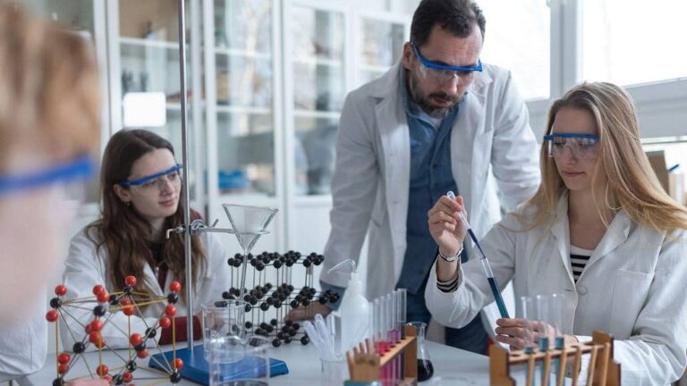 Theodore Rex Walrond: The Impact of Research Internships on Career Development in Science