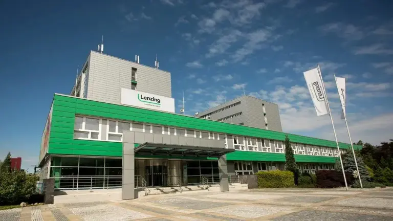 Lenzing AG places new hybrid bond of EUR 500 million