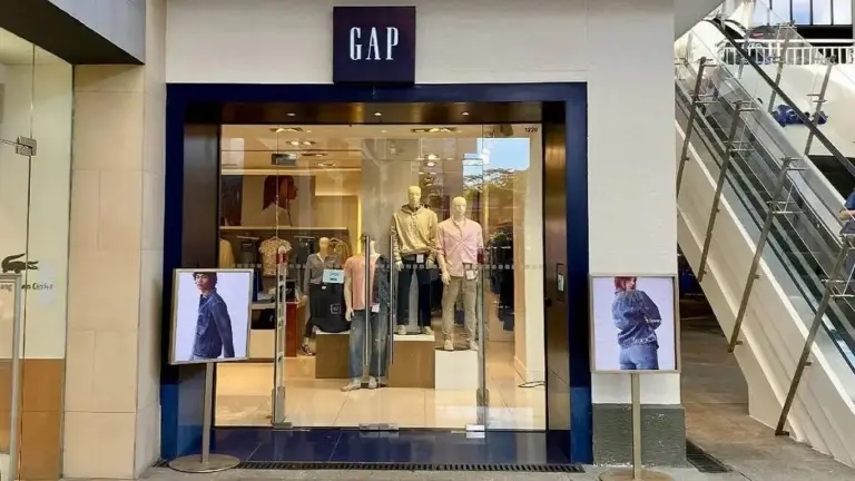 Gap Posts Stronger Q2 Profit Despite Sales Decline and Tariffs