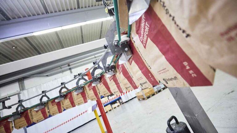 HAVER & BOECKER RADIMAT-PATHFINDER  Optimizes Valve Bag Packing