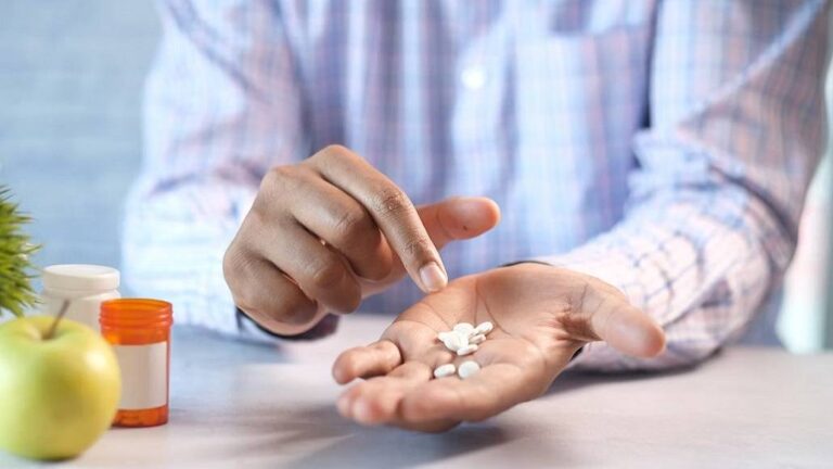 How Can Digital Tools Improve Medication Adherence in Patients?