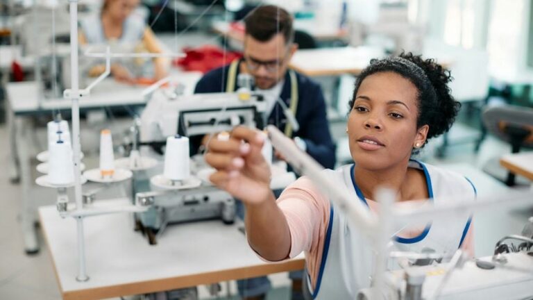 Secondhand Clothing Market Stirs Sewing Machinist Demand
