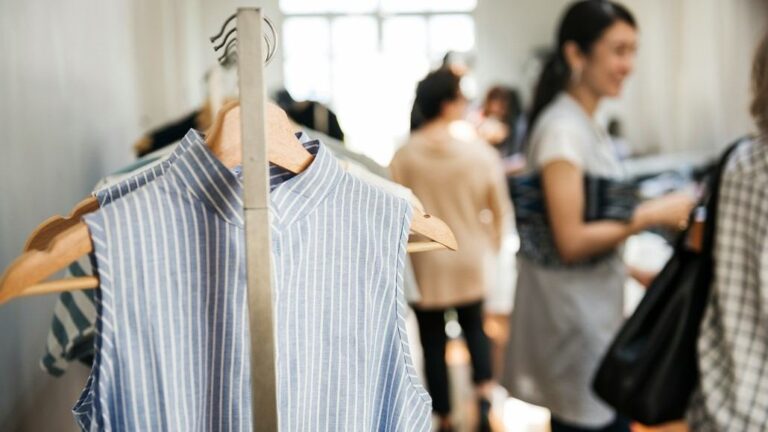 UK Brands Risk Loyalty by Ignoring Returns Exchanges