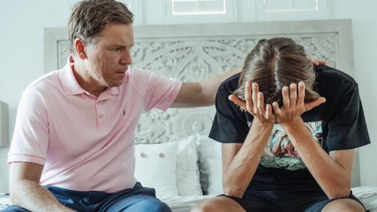 How to Tell if Your Loved One is Developing an Addiction
