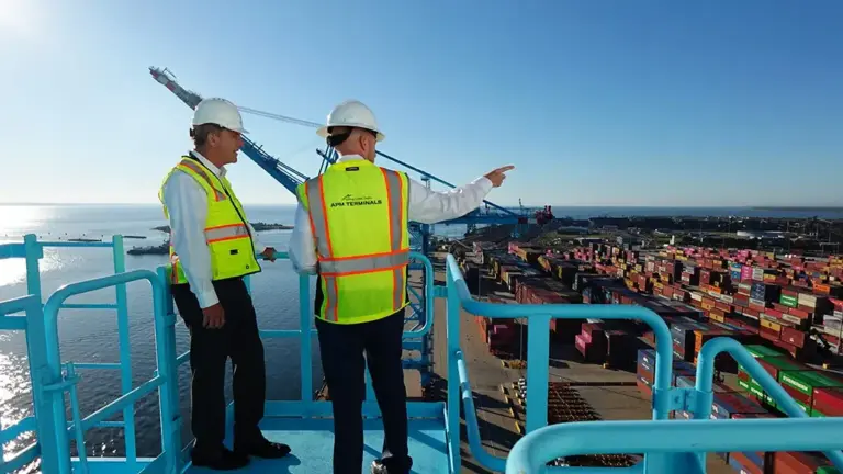 APM Terminals, Alabama Port Advance Plans for New Berth at Port of Mobile