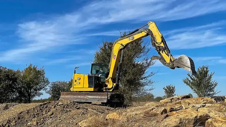 Who Offers the Best Heavy Equipment Rental Deals in Texas? Key Factors to Consider