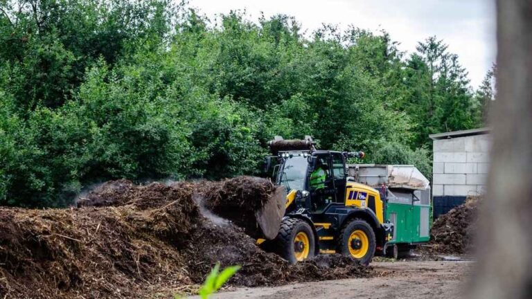 Komatsu creates ‘most versatile’ compact wheel loader in its class through enhanced testing programme