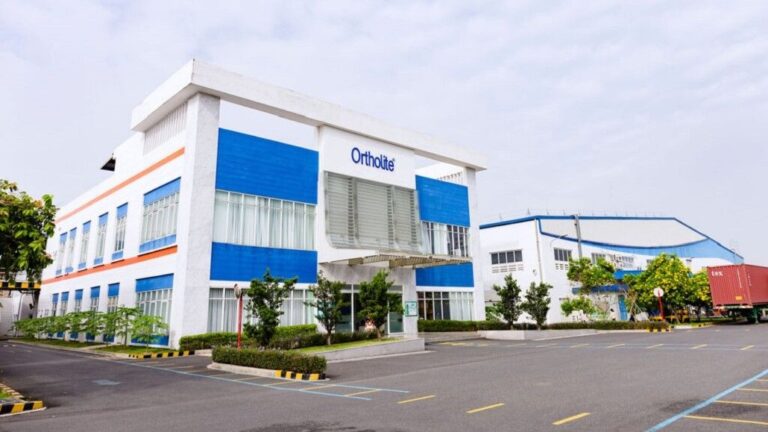 Coats Acquisition of OrthoLite Boosts Footwear Growth