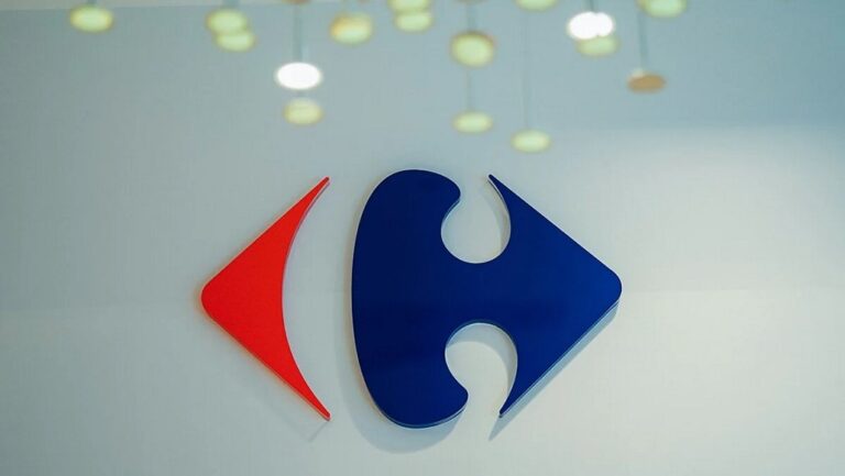 Carrefour Introduces Clear Fashion App for Clothing Labels