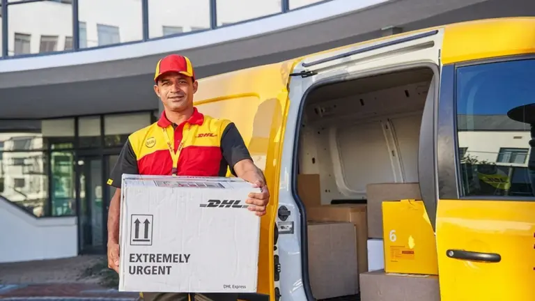 DHL Health Logistics Singapore Invests in €10m Pharma Hub
