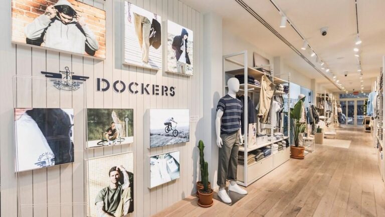 Dockers Americas Expansion: Authentic Signs IAC Partnership
