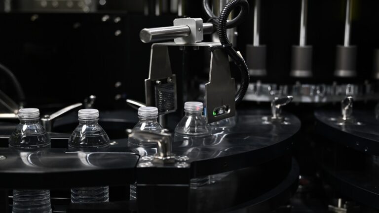 One Material, One Package: Advancing Sustainability with All-PET Closures