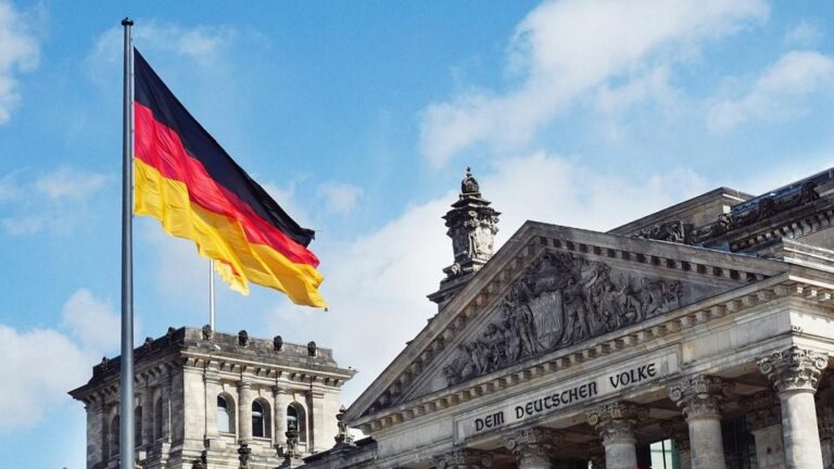 Business Groups Urge Suspension of LkSG in Germany
