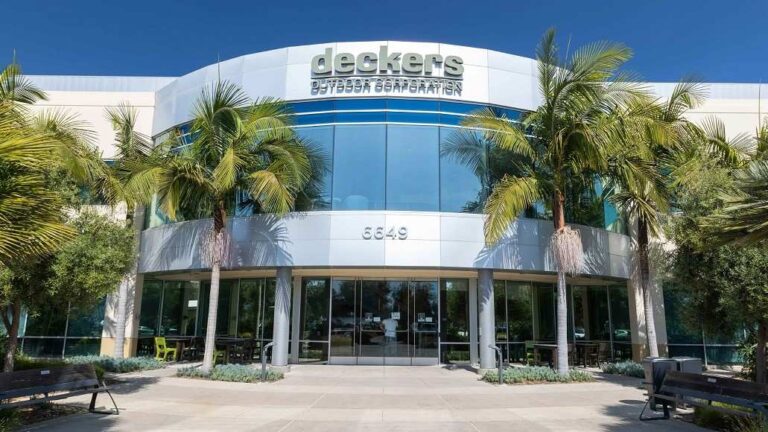 Q3 FY26: Deckers Brands Net Sales Surge to $1.95 Billion