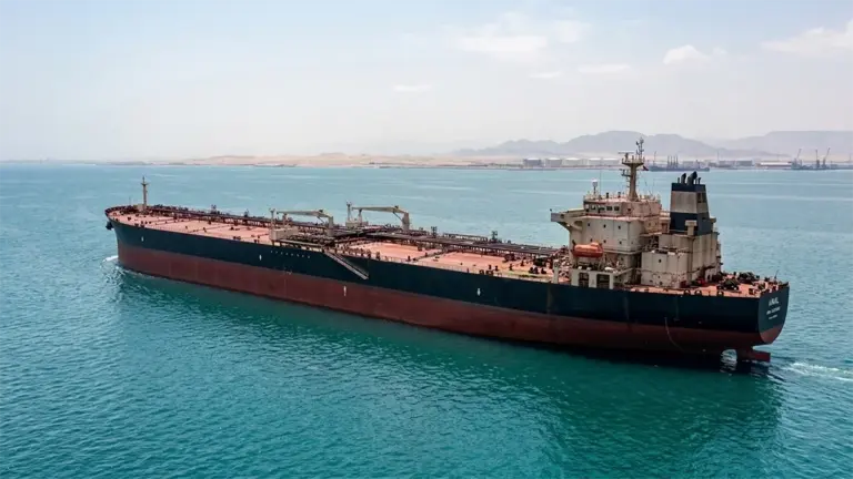 Oil Settles Higher Due to Disruption to Global Oil Supplies