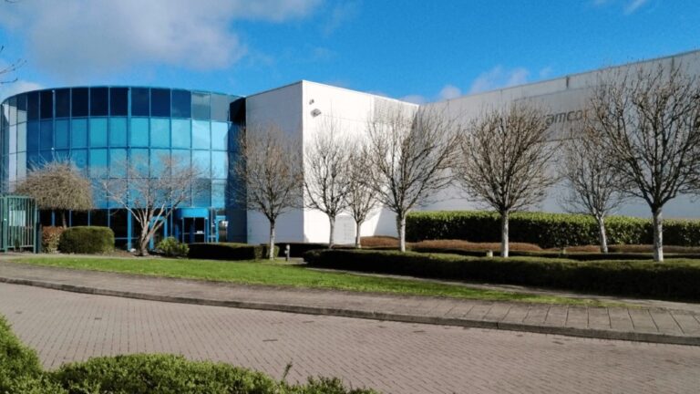 Amcor UK Site Achieves Healthcare Packaging Certification