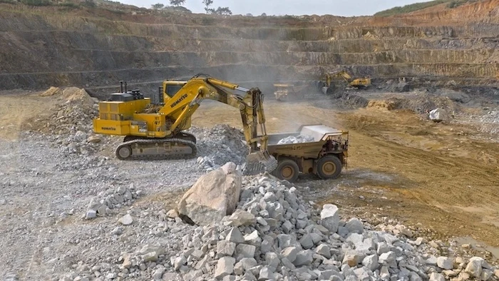 Komatsu