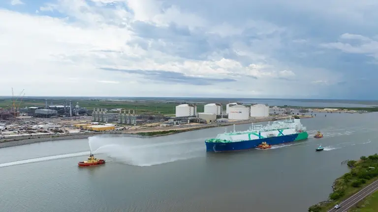QatarEnergy Marks First LNG Export from Golden Pass Facility