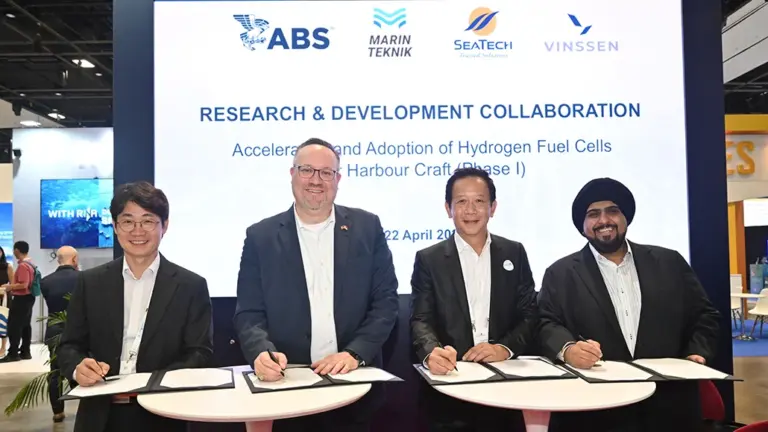 Hydrogen Fuel Cell Harbor Craft Pilot Launched in Singapore