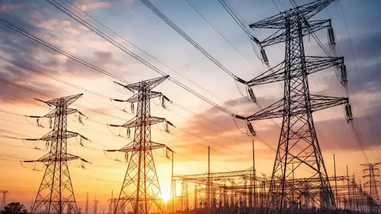 UAE Launches Smart Microgrid Project to Boost Infrastructure