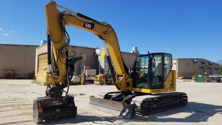 Best Heavy Equipment for Small Construction Businesses in East Tennessee
