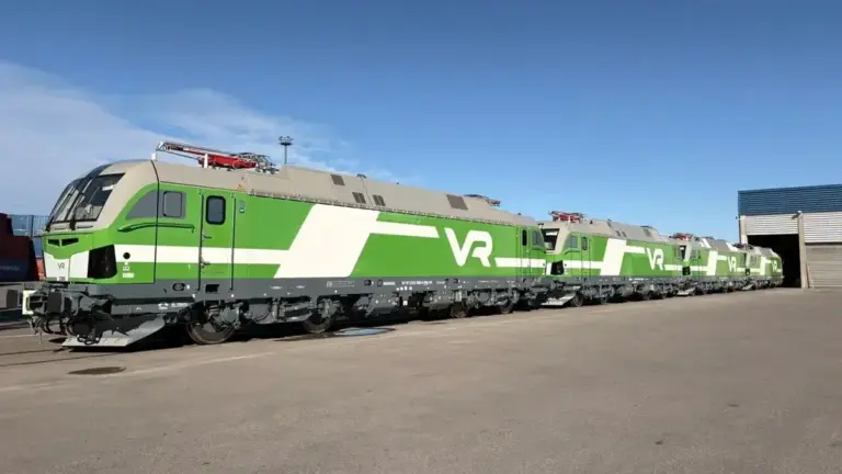 Siemens Completes VR’s Vectron Electric Locomotive Order