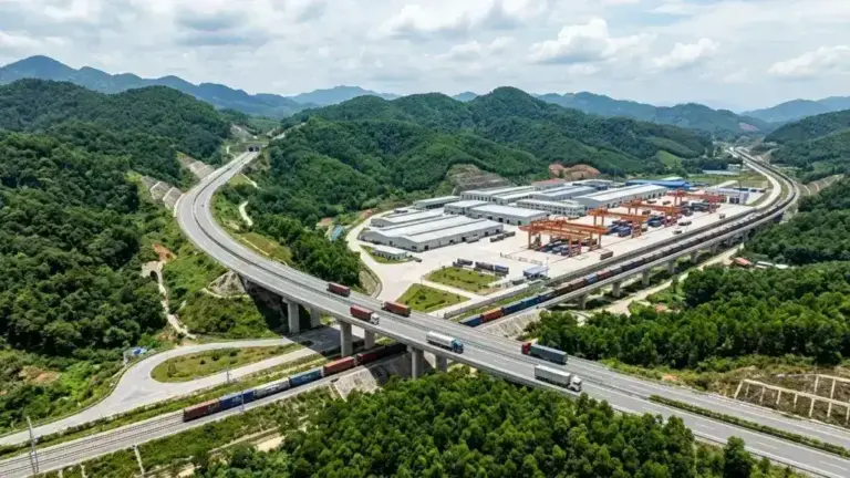 Vietnam and Laos Boost Trade and Transport Connectivity