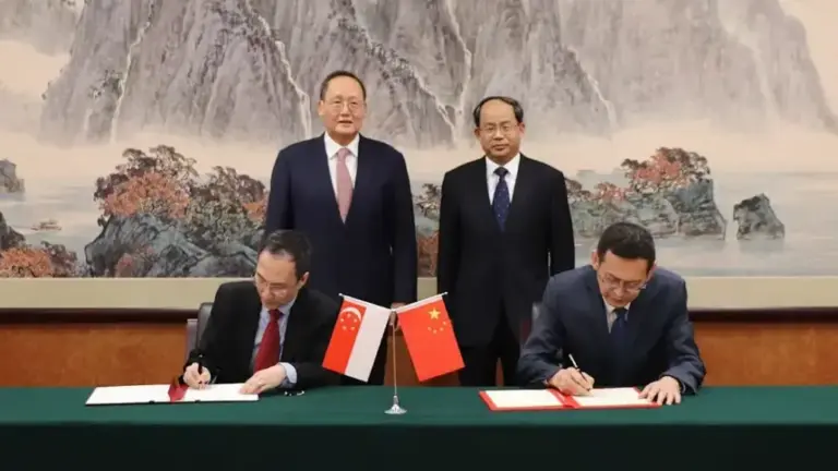 Singapore, China Sign Nuclear Energy Cooperation Agreement