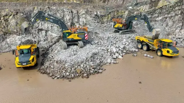 Stevens Equipment Rental supports RJ McLeod on UK’s largest dry dock expansion at Kishorn Port