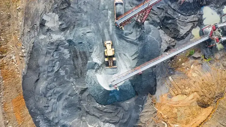 Caltta Technologies and Radiocom Deploy DMR Communications System for Uzbekistan Mining Operations