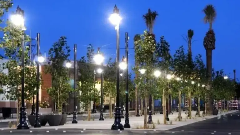 Streetscape Lighting Products Supporting Urban Infrastructure Design